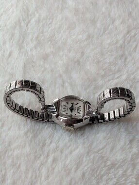 Vintage Waltham Swiss Base Metal Stainless Steel Ladies Stretch Bracelet Watch